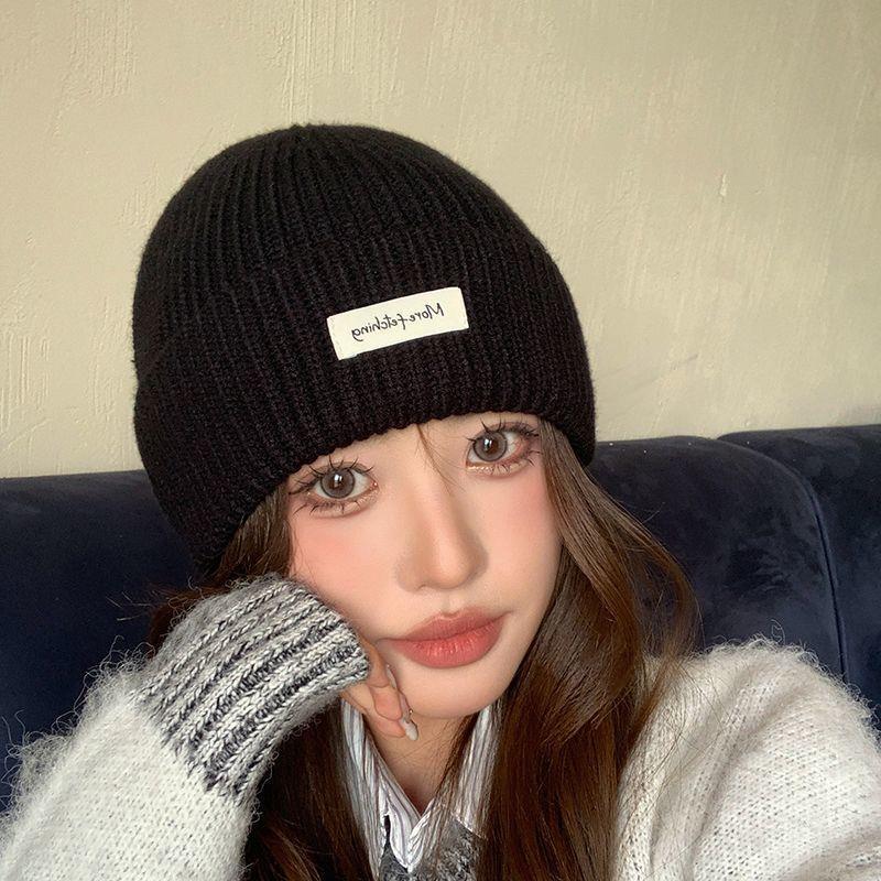 Berretto Invernale con Etichet - Beanie Cuffed Knit recensione e prezzo